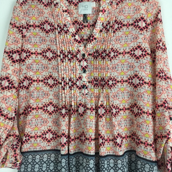 HD in Paris Anthropologie Kaveri Henley Blouse in Multicolor - Picture 3 of 10